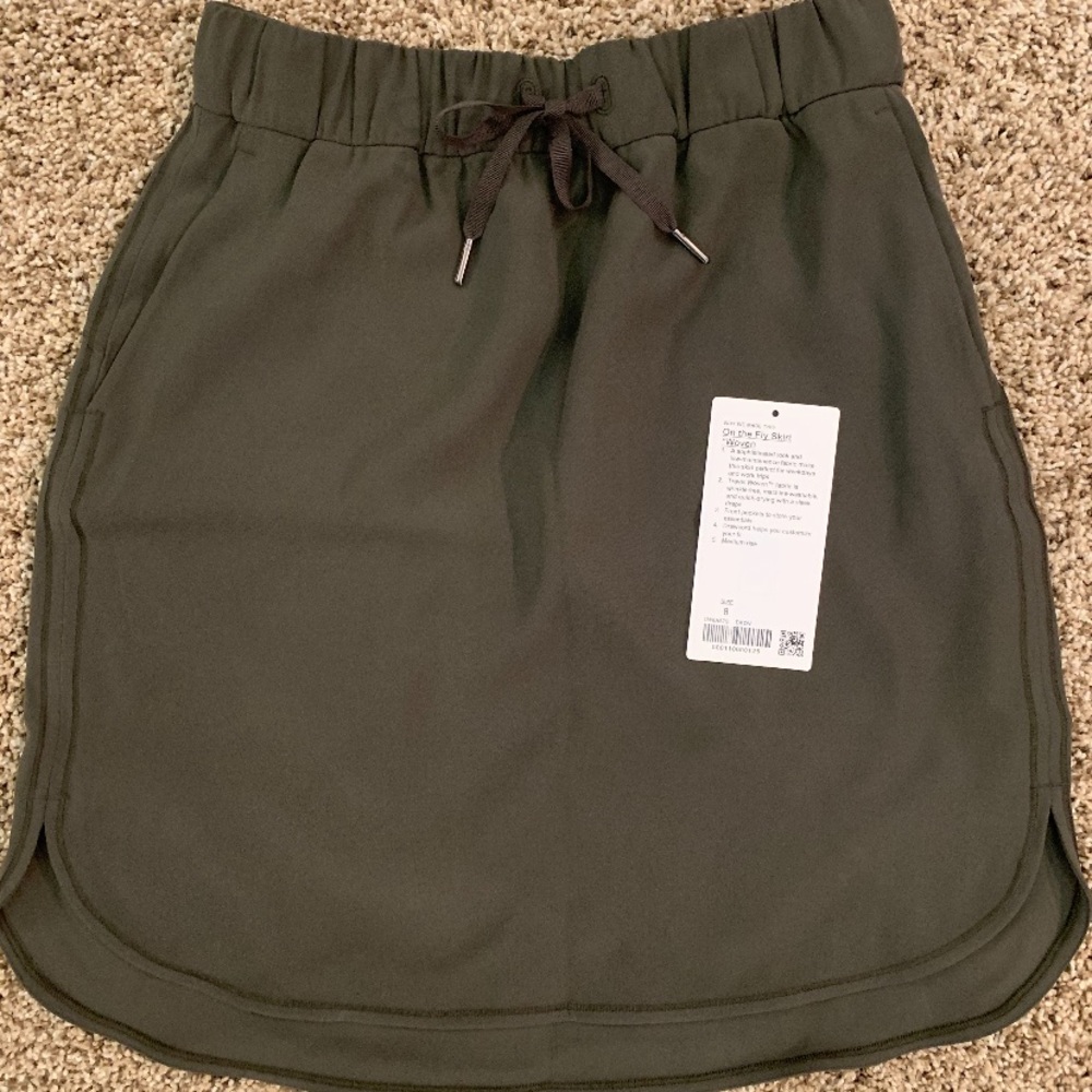 Women’s Athleta Skirt!